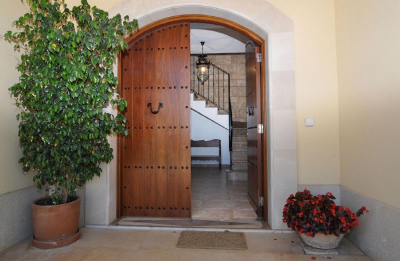 Country houses for Rent in SA POBLA, MAJORCA, Spain