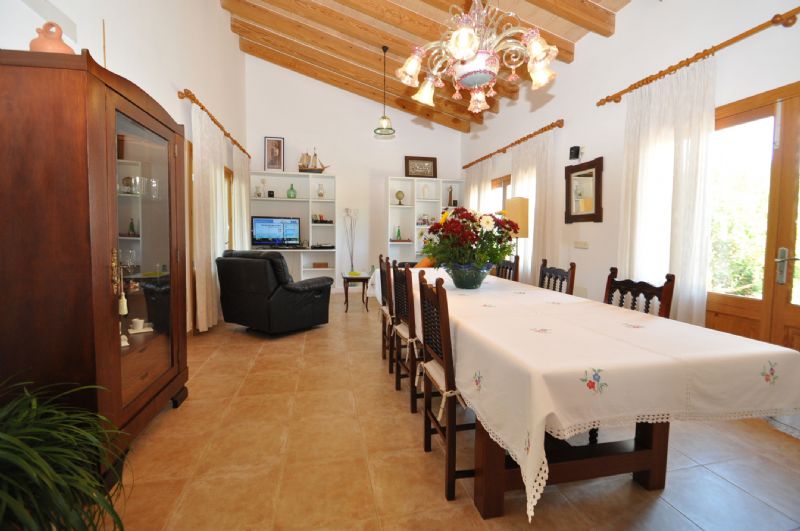 Country houses for Rent in SA POBLA, MAJORCA, Spain