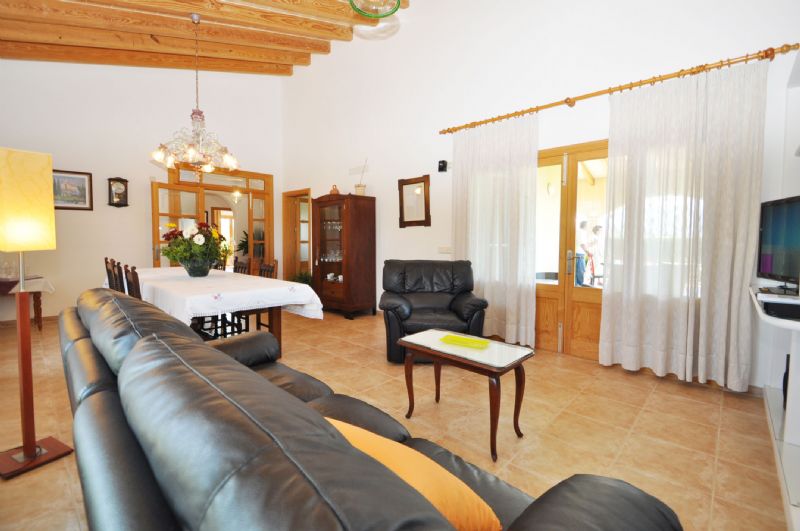 Country houses for Rent in SA POBLA, MAJORCA, Spain