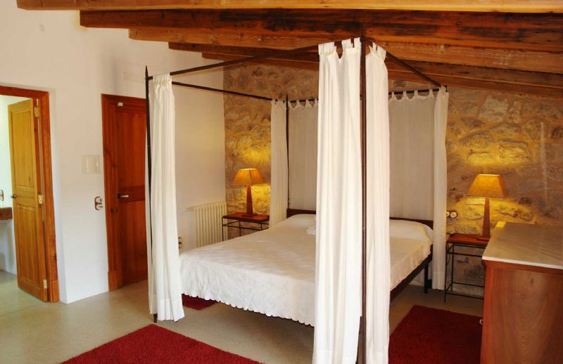 Country houses for Rent in SANT LLORENS, MAJORCA, Spain