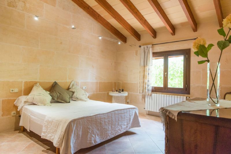 Country houses for Rent in SANTA MARGALIDA, MAJORCA, Spain