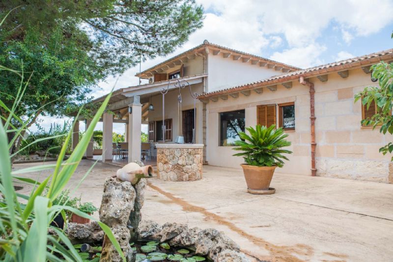 Country houses for Rent in SANTA MARGALIDA, MAJORCA, Spain