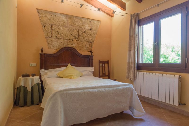 Country houses for Rent in SANTA MARGALIDA, MAJORCA, Spain