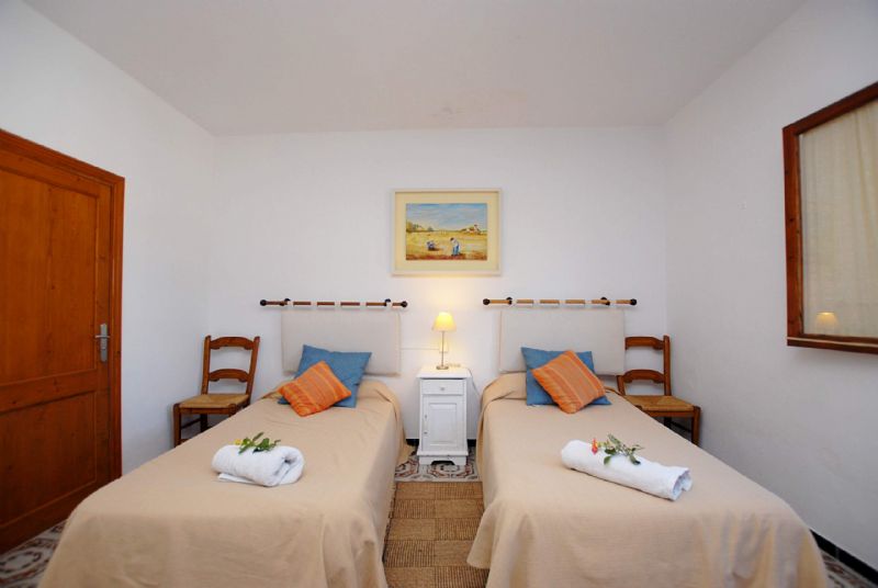 Villas for Rent in PUERTO DE ALCUDIA, ALCUDIA, MAJORCA, Spain