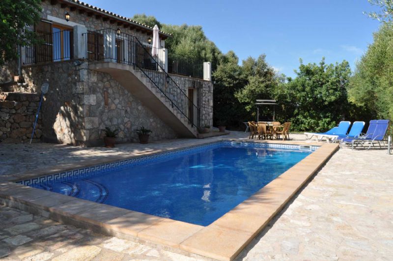 Country houses for Rent in BUGER, MAJORCA, Spain
