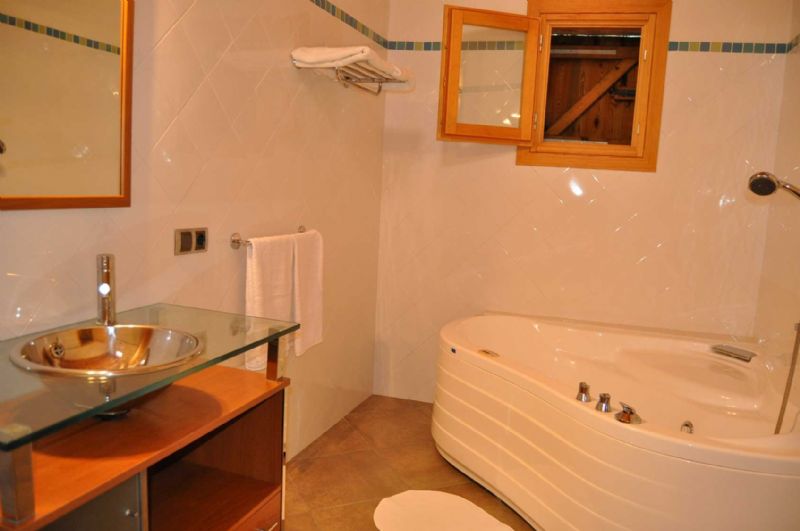 Country houses for Rent in BUGER, MAJORCA, Spain