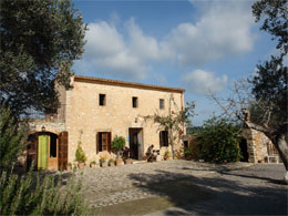 Country houses for Rent in SON SERVERA, MAJORCA, Spain