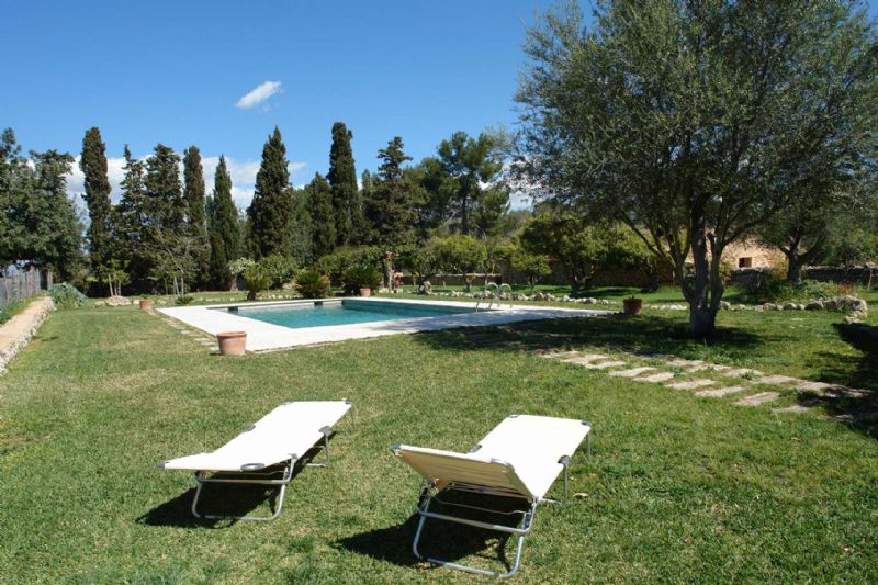 Country houses for Rent in ALGAIDA, MAJORCA, Spain