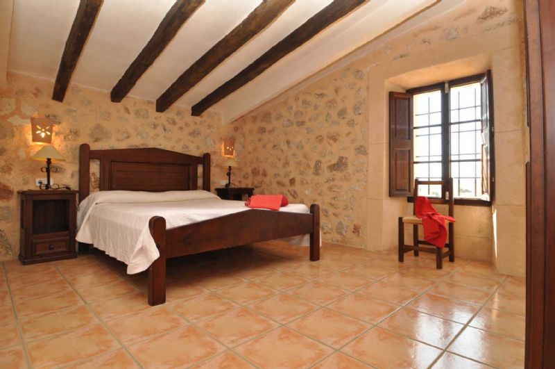 Country houses for Rent in VILLAFRANCA, MAJORCA, Spain
