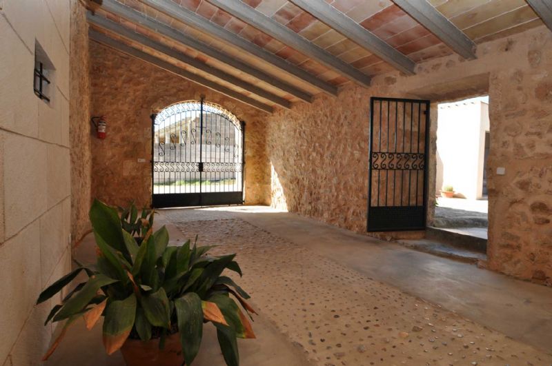 Country houses for Rent in VILLAFRANCA, MAJORCA, Spain