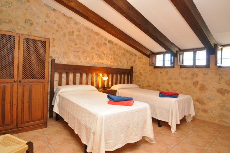 Country houses for Rent in VILLAFRANCA, MAJORCA, Spain