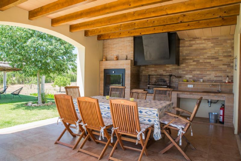 Country houses for Rent in ALCUDIA, MAJORCA, Spain