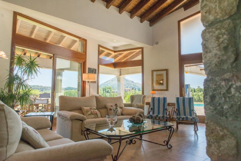 Country houses for Rent in ALCUDIA, MAJORCA, Spain