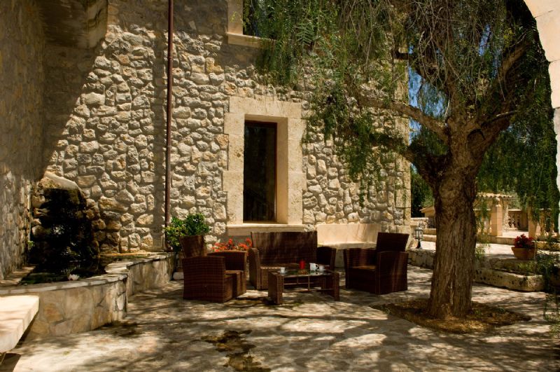 Villas for Rent in Crestatx - Son Toni, SA POBLA, MAJORCA, Spain