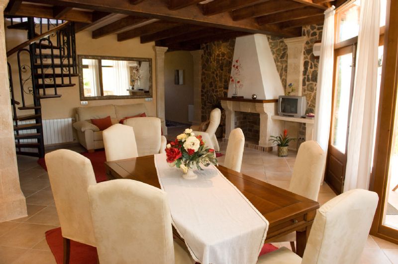 Villas for Rent in Crestatx - Son Toni, SA POBLA, MAJORCA, Spain