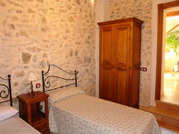 Country houses for Rent in PETRA, MAJORCA, Spain