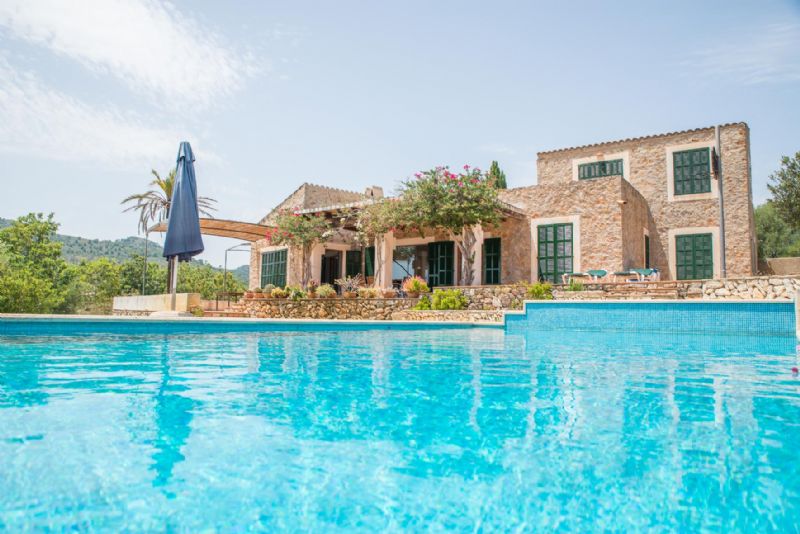 Country houses for Rent in ARTA, MAJORCA, Spain
