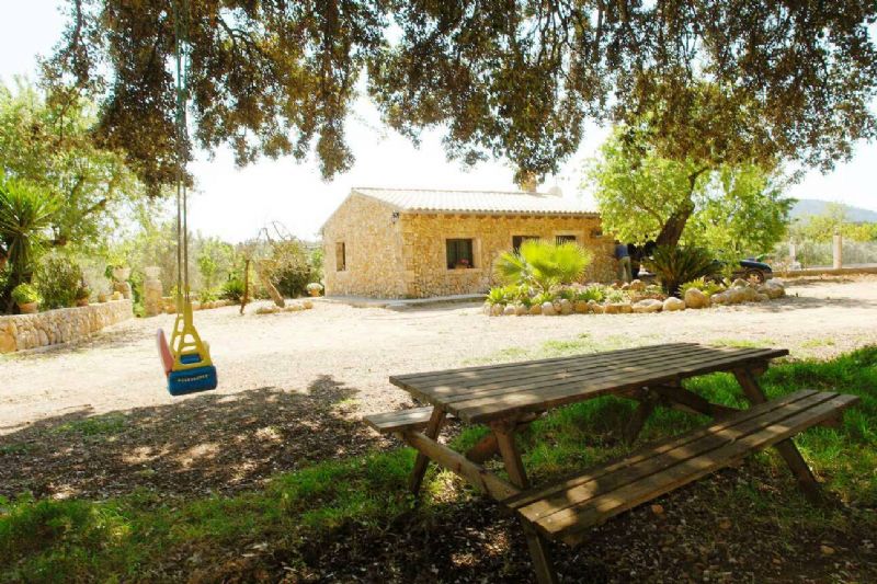 Country houses for Rent in BUGER, MAJORCA, Spain