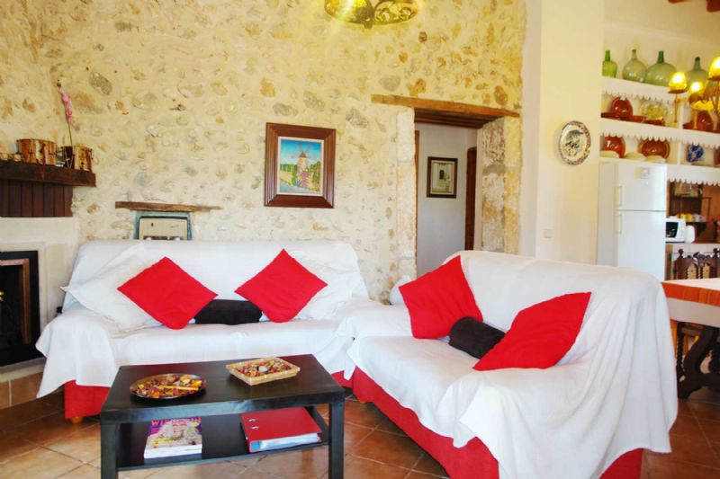 Country houses for Rent in BUGER, MAJORCA, Spain