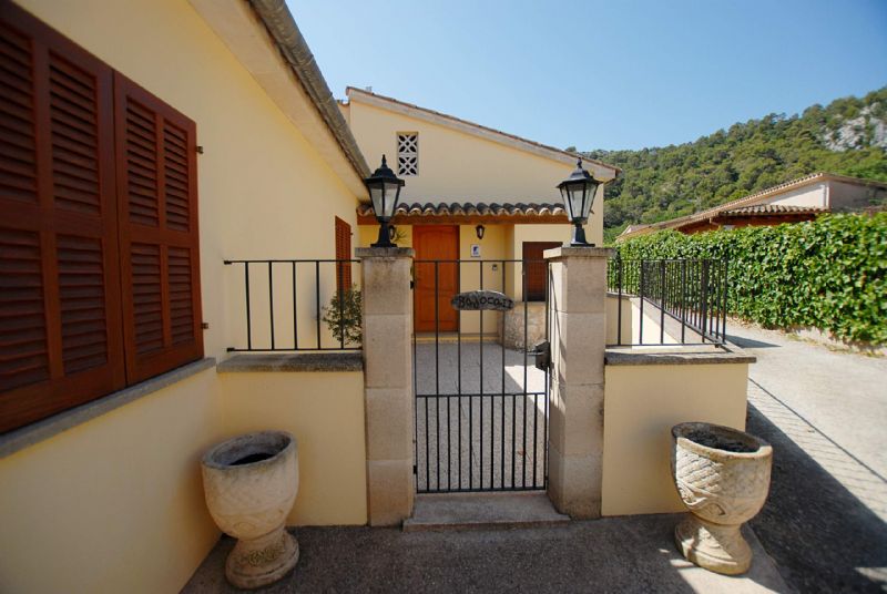 Country houses for Rent in POLLENSA, MAJORCA, Spain
