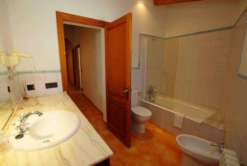 Country houses for Rent in POLLENSA, MAJORCA, Spain