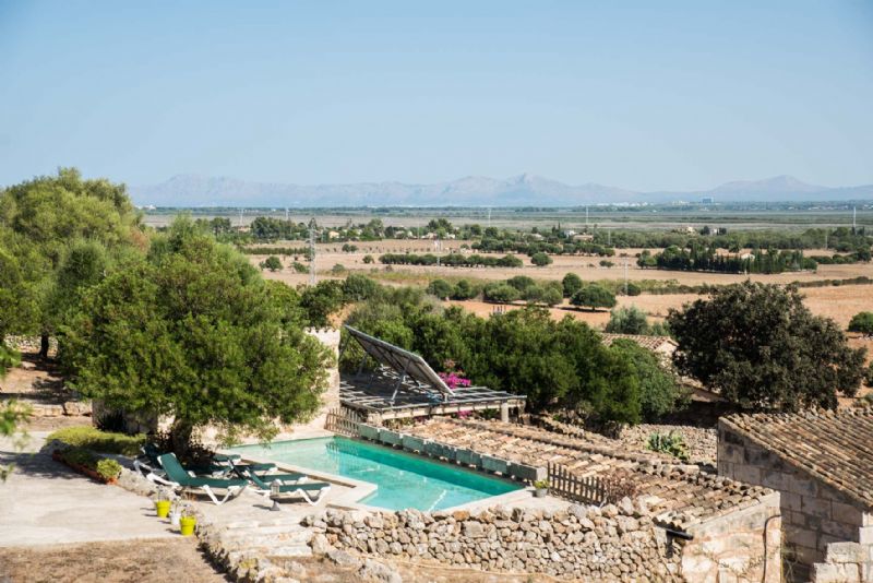 Country houses for Rent in ALCUDIA, MAJORCA, Spain