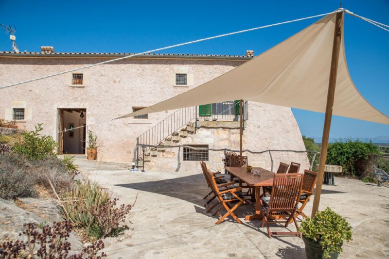 Country houses for Rent in ALCUDIA, MAJORCA, Spain