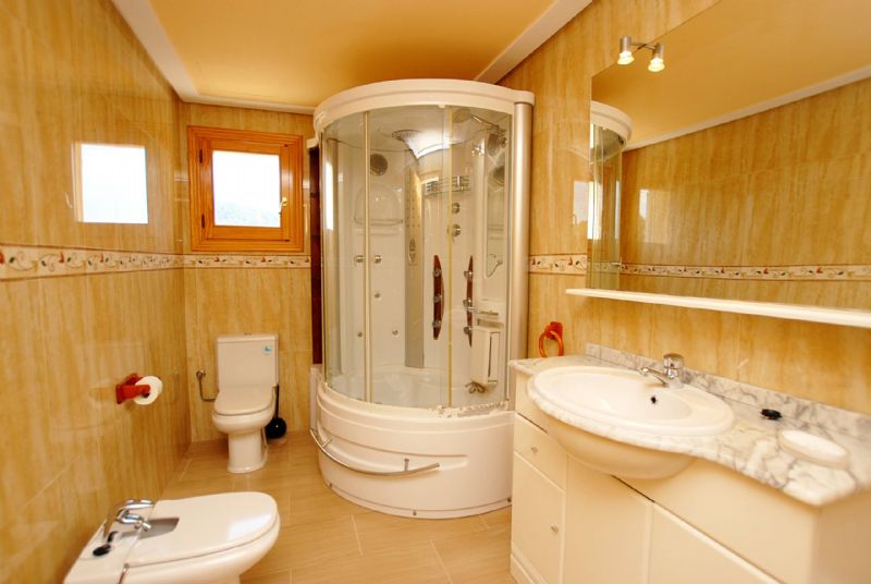 Villas for Rent in POLLENSA, MAJORCA, Spain