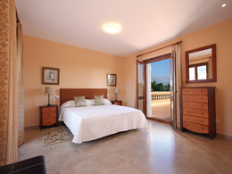 Villas for Rent in Crestatx - Son Toni, SA POBLA, MAJORCA, Spain