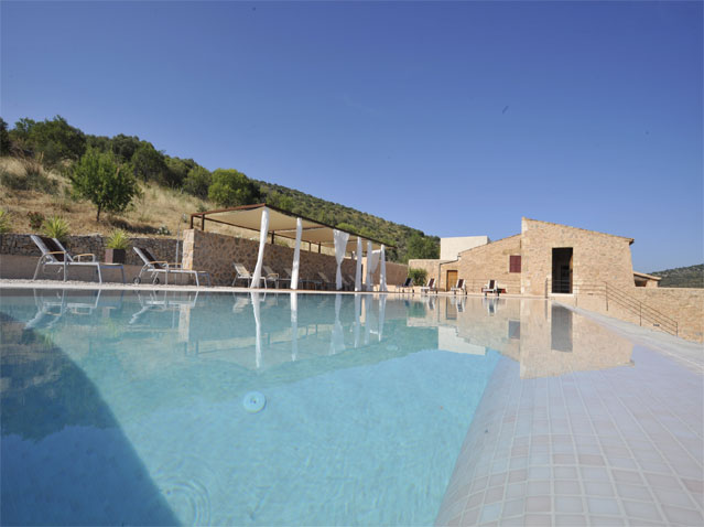 Country houses for Rent in SANT LLORENS, MAJORCA, Spain