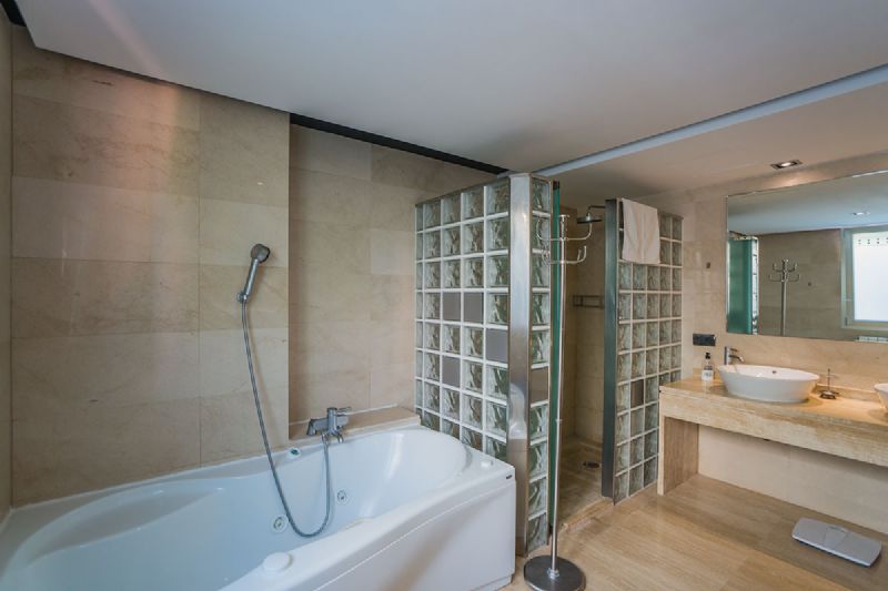 Villas for Rent in Alcanada, ALCUDIA, MAJORCA, Spain