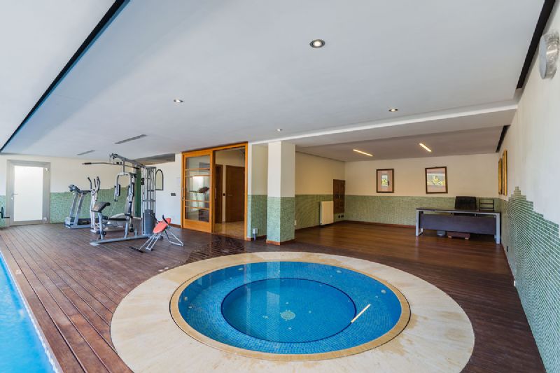 Villas for Rent in Alcanada, ALCUDIA, MAJORCA, Spain