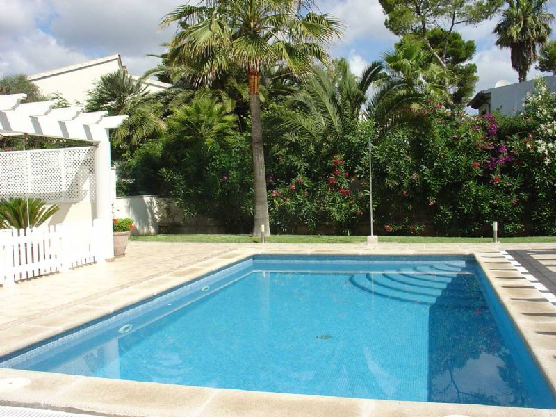 Villas for Rent in Playas de Muro, MURO, MAJORCA, Spain