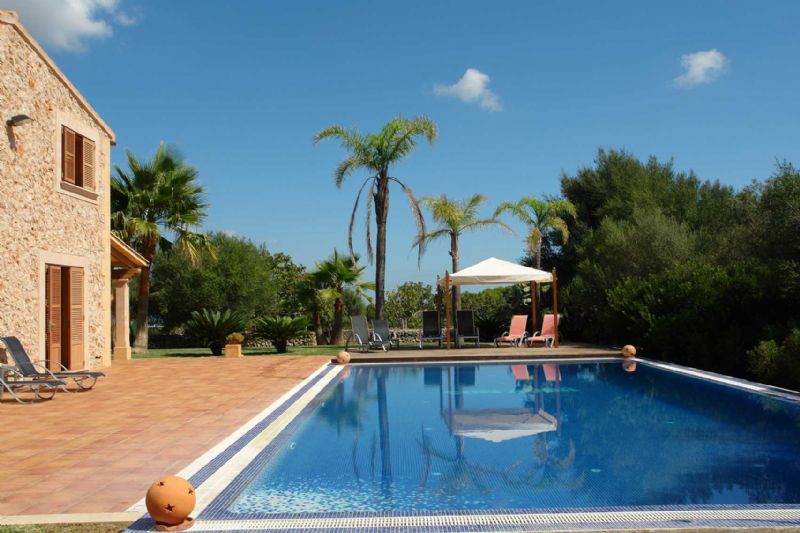 Country houses for Rent in MURO, MAJORCA, Spain