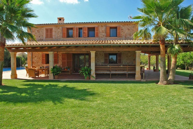 Country houses for Rent in MURO, MAJORCA, Spain
