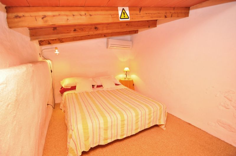 Country houses for Rent in ALCUDIA, MAJORCA, Spain