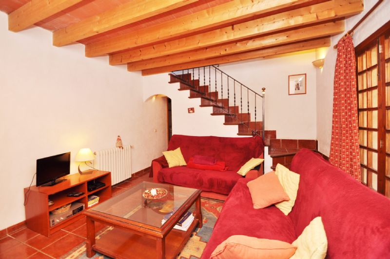 Country houses for Rent in ALCUDIA, MAJORCA, Spain