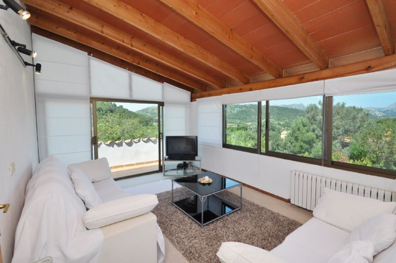 Country houses for Rent in ALCUDIA, MAJORCA, Spain