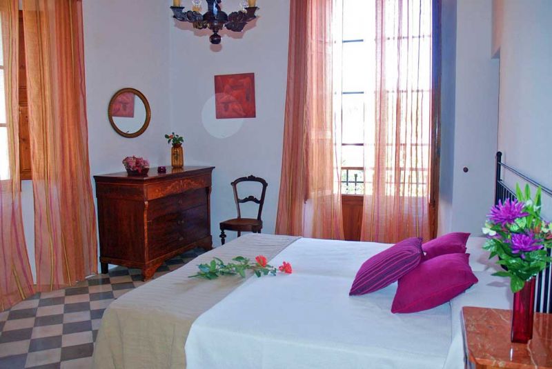 Country houses for Rent in BUNYOLA, MAJORCA, Spain