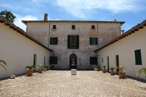 Country houses for Rent in BUNYOLA, MAJORCA, Spain