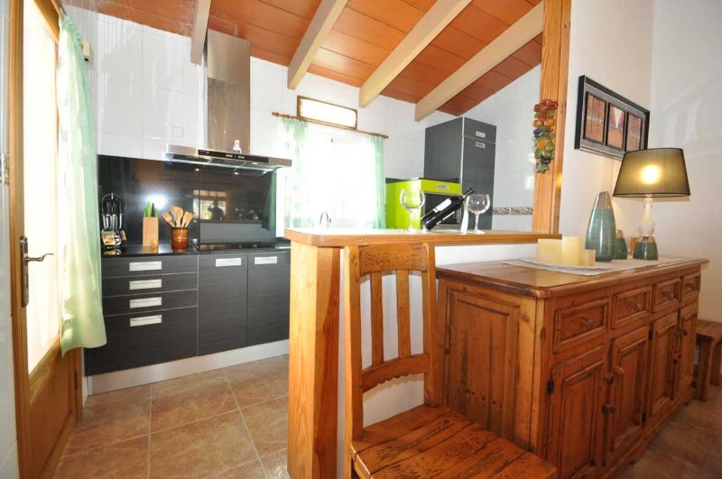 Country houses for Rent in INCA, MAJORCA, Spain