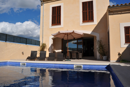 Villas for Rent in SANT LLORENS, MAJORCA, Spain