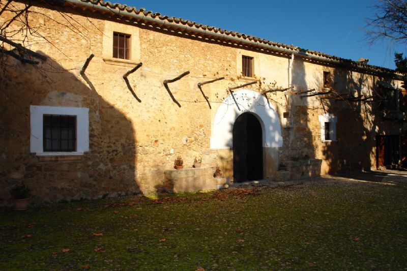 Country houses for Rent in BUGER, MAJORCA, Spain