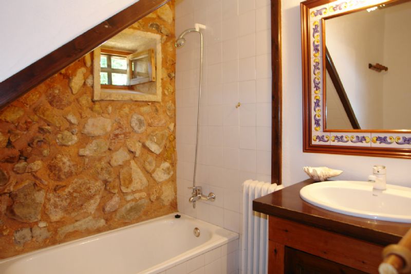 Country houses for Rent in BUGER, MAJORCA, Spain