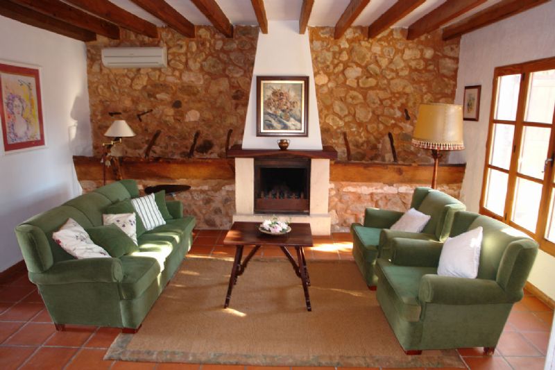 Country houses for Rent in BUGER, MAJORCA, Spain