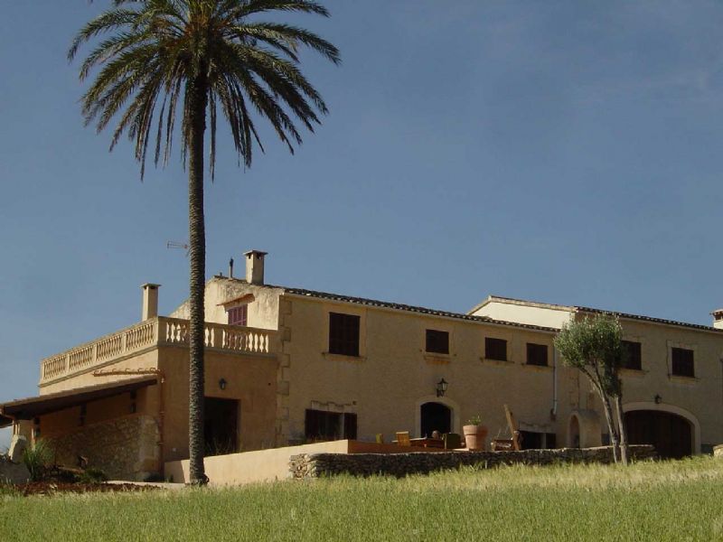 Country houses for Rent in SANT LLORENS, MAJORCA, Spain
