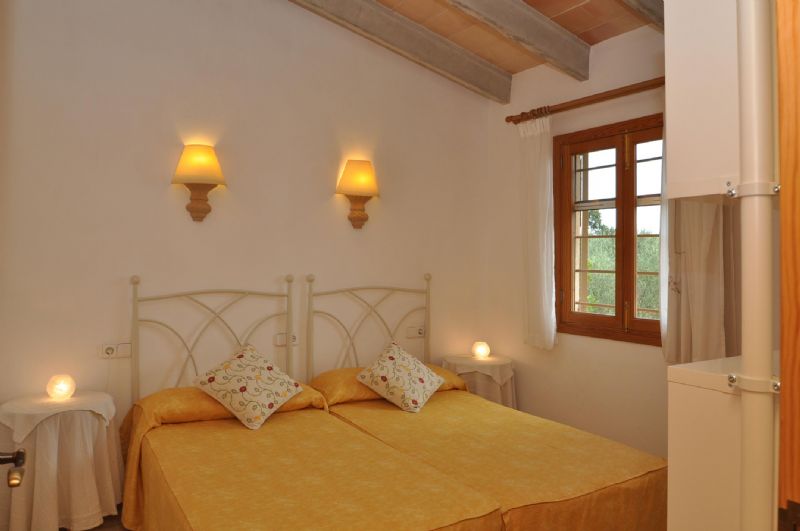 Country houses for Rent in BUGER, MAJORCA, Spain