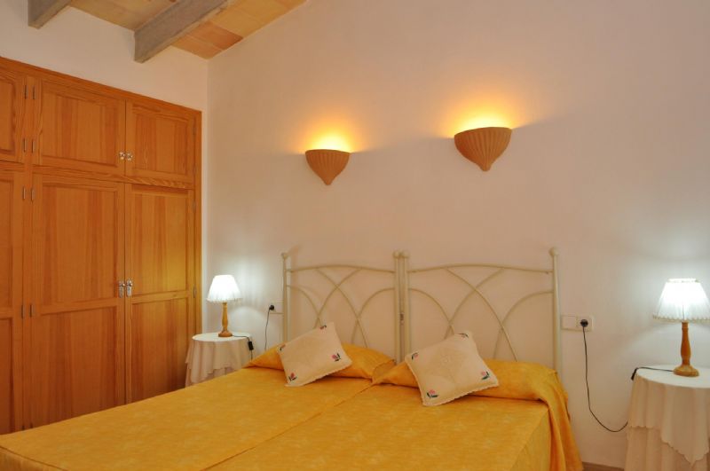 Country houses for Rent in BUGER, MAJORCA, Spain