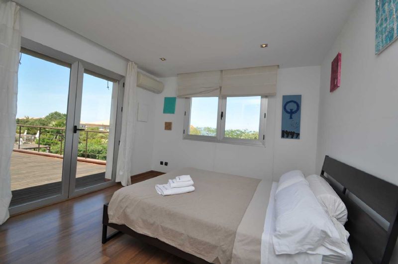 Villas for Rent in Sa Torre, LLUCMAJOR, MAJORCA, Spain