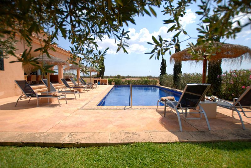 Country houses for Rent in Sa R�pita, CAMPOS, MAJORCA, Spain